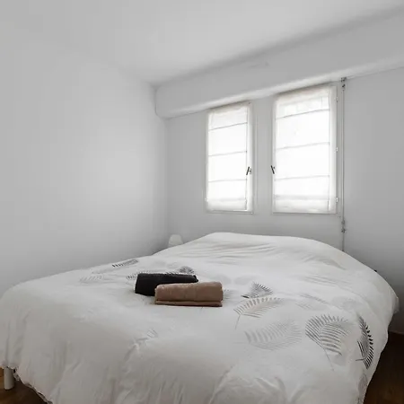 3 Bedroom With Garden And Swimming Pool Deauville