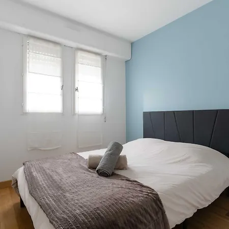 Apartman 3 Bedroom With Garden And Swimming Pool Deauville